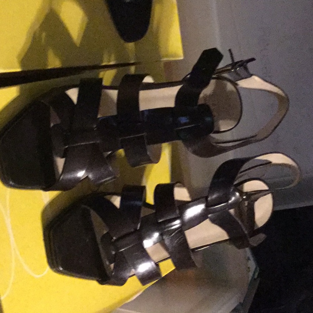 Circa Joan & David Heels